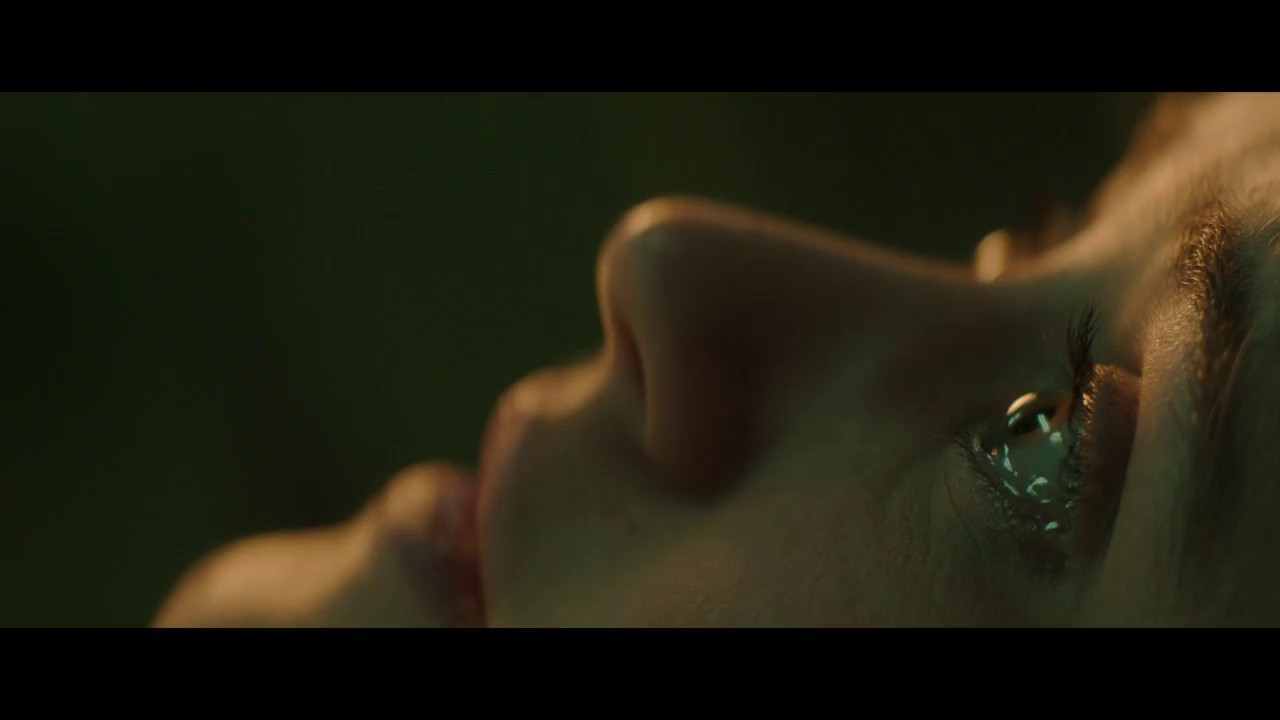 JOY The Birth of IVF 2024 NF WEB-DL Hindi + English 720p x264 AVC AAC 2.0.mp4.0008